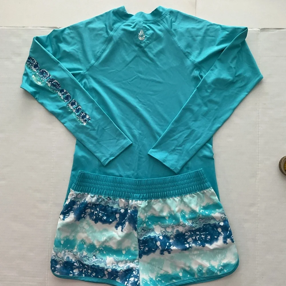 O’rageous Girls Two‎ Piece Swimsuit Set Shorts & Top Long Sleeve Blue